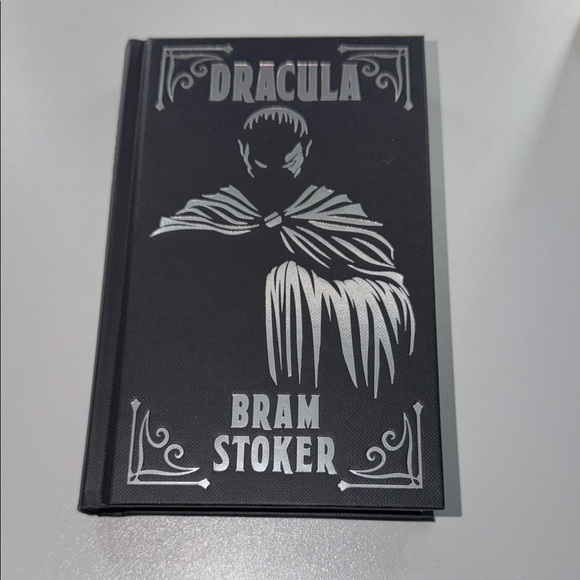 Other - Dracula by Bram Stoker - Hardcover Book